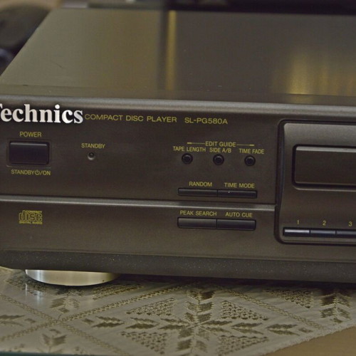 Technics SL-PG580A CD player with analog RCA output