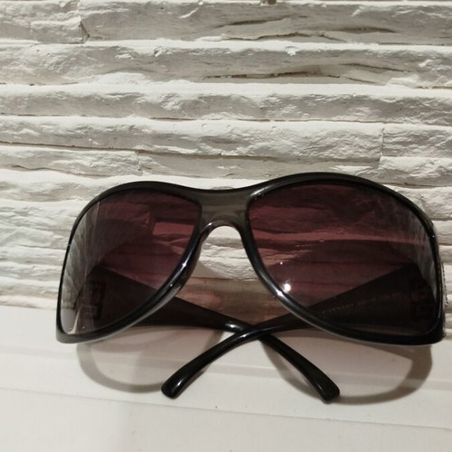 Givenchy SGV 446 sunglasses brown like new, authentic