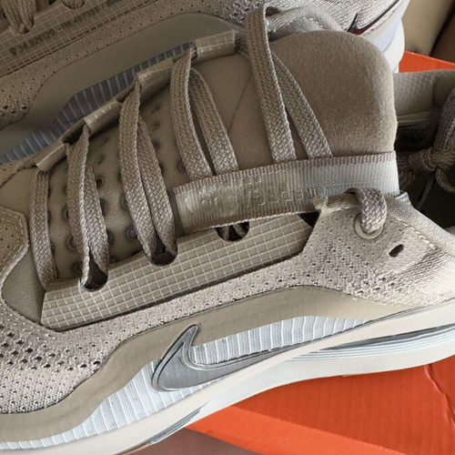 Nike Air Pegasus Premium sneakers brand new, size 44, grey beige