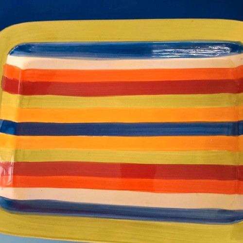 Ceramic tray like new for serving or kitchen decoration 25x35