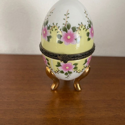 Limoges porcelain egg used, France, height 10 cm