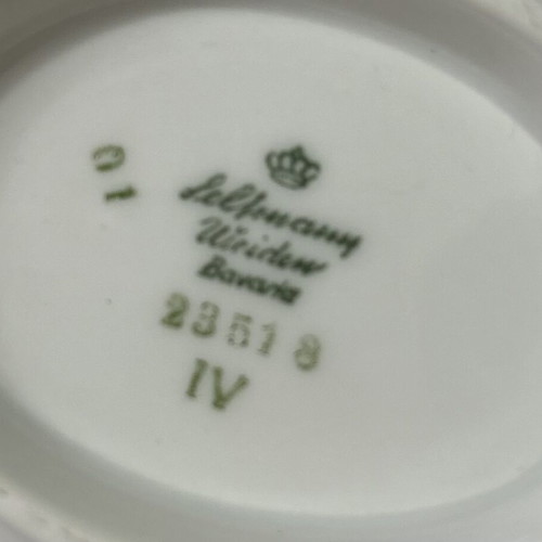 Bavaria sauce boat new with built-in saucer