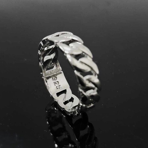 Silver ring chain design size 59 new, 925 sterling