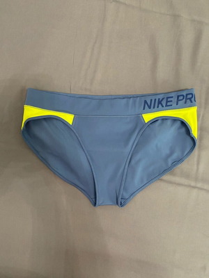 Nike Pro μαγιό