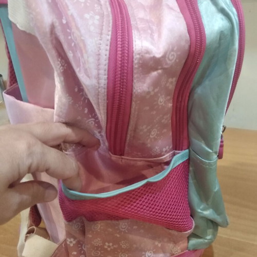 School bag with wheels used for girls with large capacity