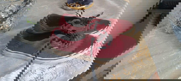 Vans nr 37..παπούτσια σε καλή κατάσταση..