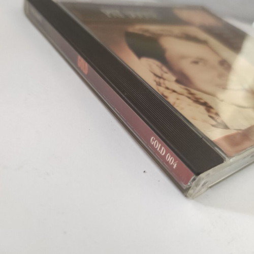 Pat Boone Gold CD like new, pop collection