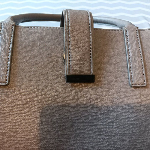 Grey shoulder handbag like new