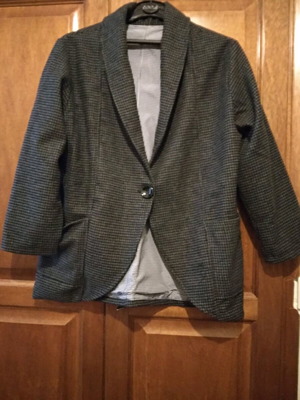 Petit Carre Jacket like new, black-gray