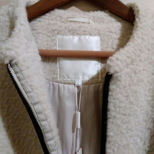 In Wear wool coat new, off white, size XL