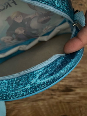 Frozen children's bag like new