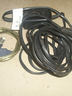 Iomega ZIP 100 power supply and cables used