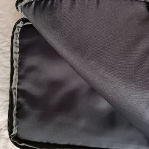 Tablet Case Logic 28×20 cm like new