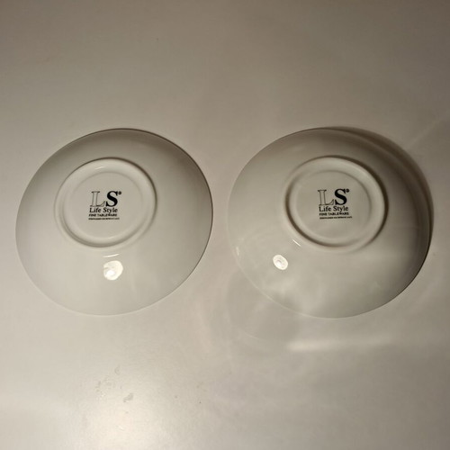 Porcelain saucers set of 2, 13.5 cm, new