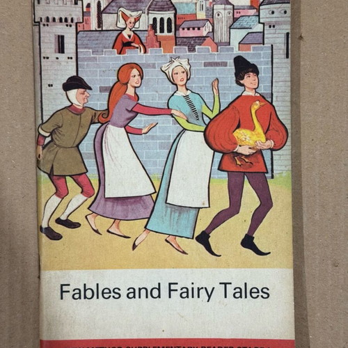 Book set of 3 like new English readers Jules Verne, Robin Hood, Fables & Fairy Tales