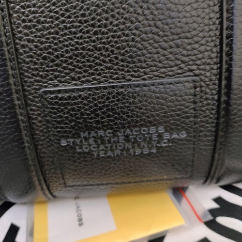 Marc Jacobs small crossbody bag 25x20, black