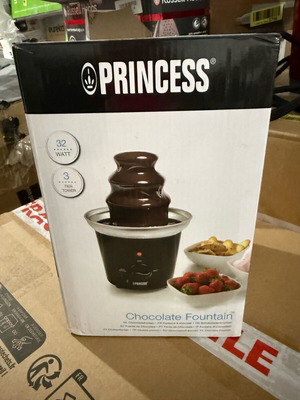 Princess chocolate fountain new