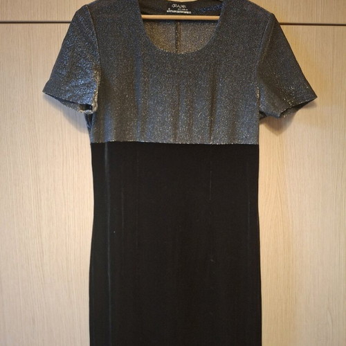 Grama dress size M like new, black