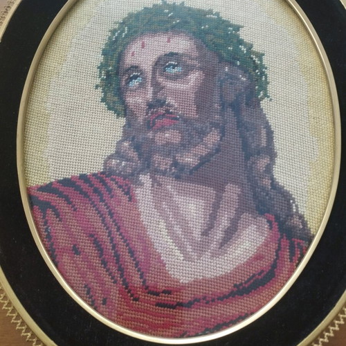 Handmade Gobelin Needlepoint Jesus in Oval Frame with Velvet mint