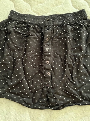 Pink Woman skirt small black with white dots like new