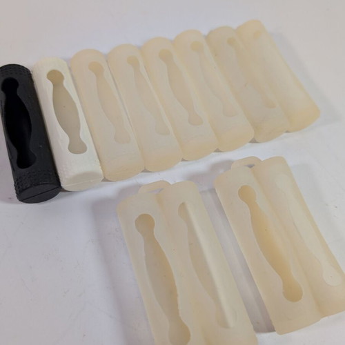 Silicone cases used for 18650 batteries, pack of 10