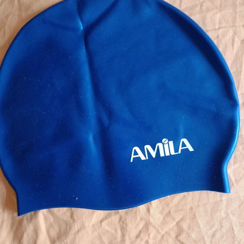 Children's swimming cap like new Amila