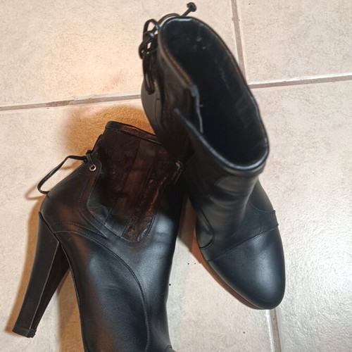 Dodici leather ankle boot new black size 38