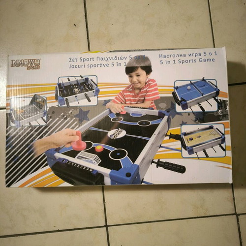 5 in 1 sport table game set like new