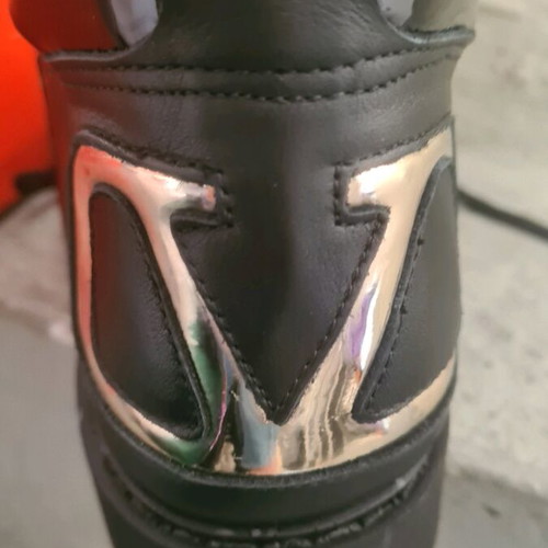 Valentino snow boots new, size 40, black and gold