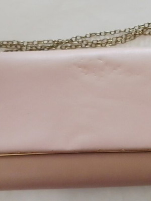 Τσαντάκι ώμου γυναικείο μεταχειρισμένο ροζ