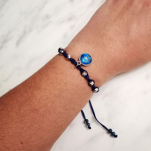 Women's blue bracelet with Cancer zodiac sign new