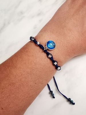 Women's blue bracelet with Cancer zodiac sign new
