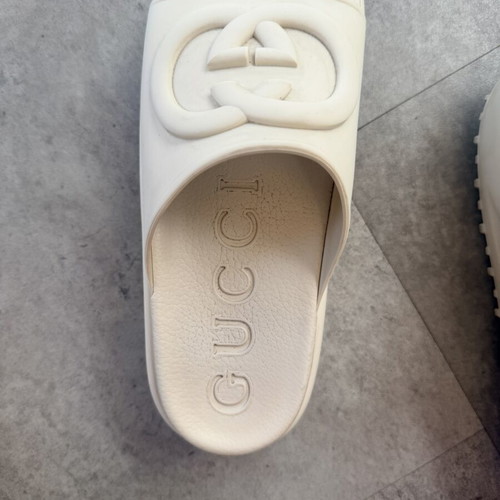 Gucci GG Rubber Slides Ivory Cream EU 37 Like New