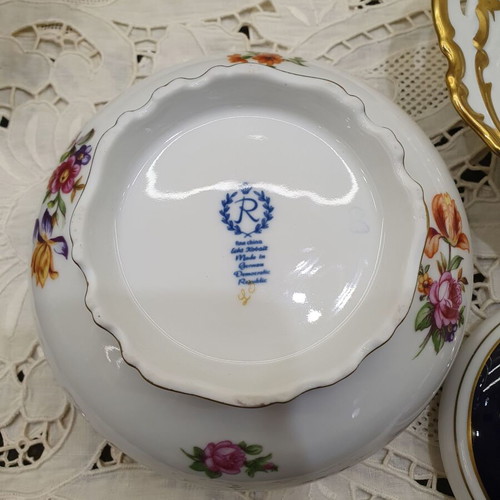 Porcelain bonbonniere like new