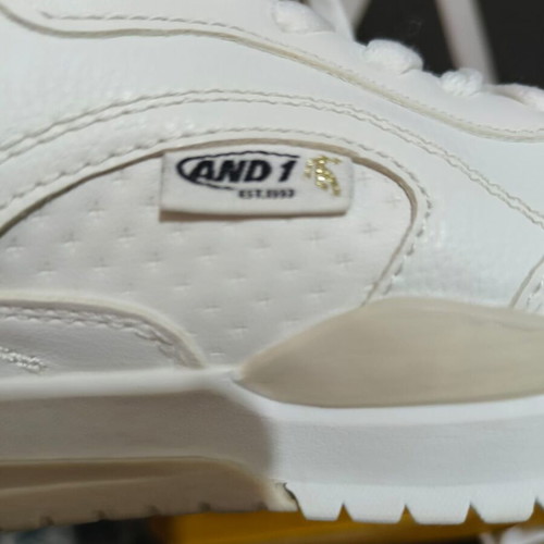 AND1 Kids' White Athletic Shoes new, size EU 32-33