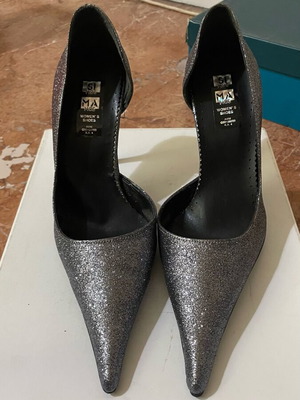 Silver glitter high heel pumps used, size 36