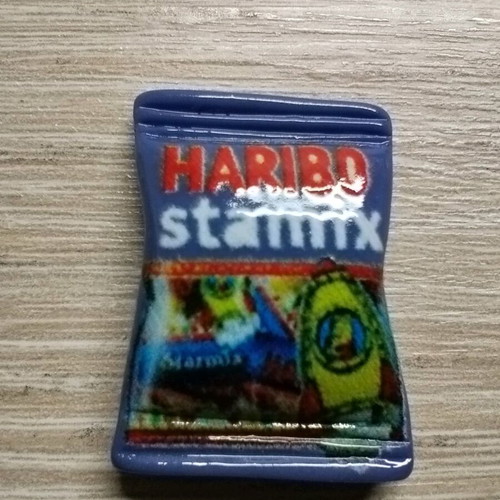 Haribo gummy bear miniatures new, set of 7 epoxy resin figures