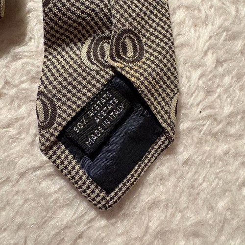 Vintage silk tie like new