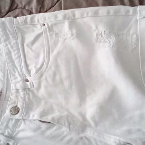 Pink Woman white denim shorts size 38 like new