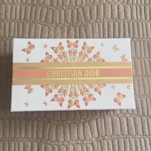 Dior box