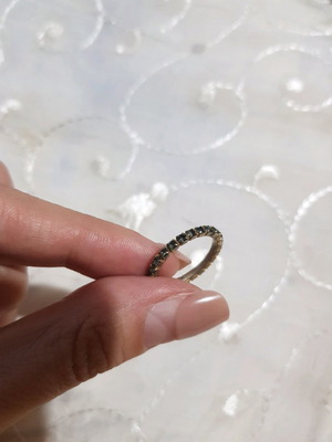 Ring with black zircon used