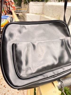 Mexx Fashion women's shoulder bag used, black, large capacity