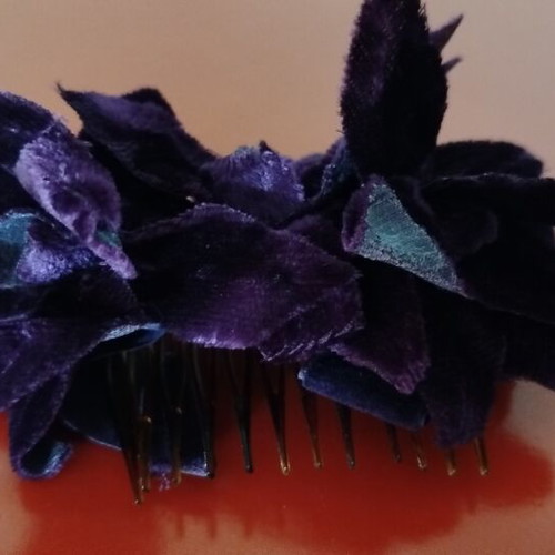 Vintage hair accessories like new, satin, velvet and resin hair clips