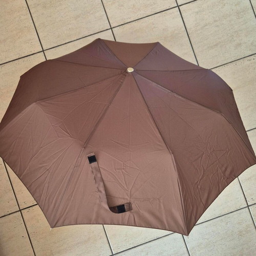 Automatic umbrella brown with wooden handle like new