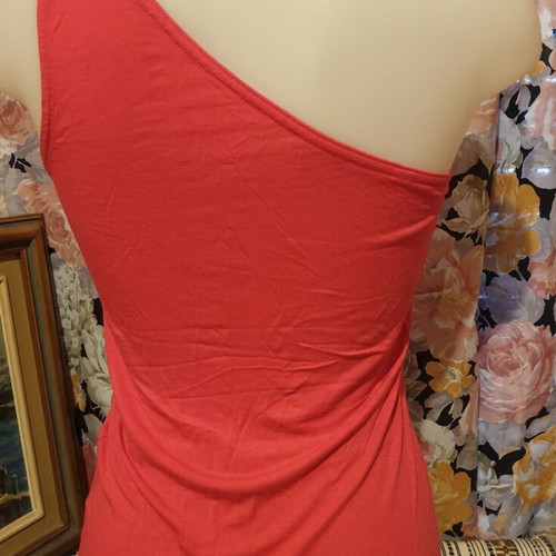 Women's Top pink fuchsia like new, size S