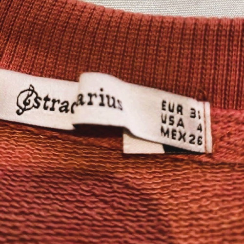 Stradivarius Crop Sweatshirt like new, pack S-M, white and red