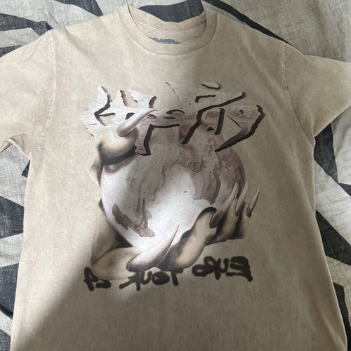 Travis Scott Utopia Merch T-shirt like new