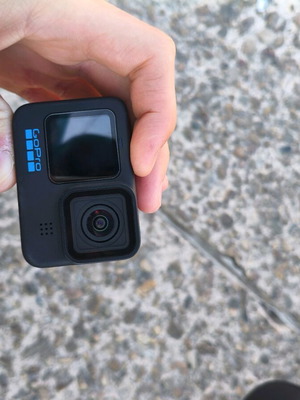 GoPro Hero 11 σαν καινούργιο με κουτάκι, καλώδιο, μπαταρία Enduro και sleeves