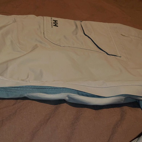 Helly Hansen ski pants size M like new