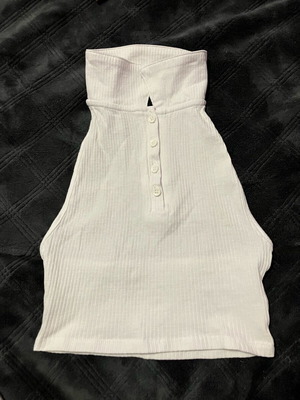 White top like new, size XXS, New Yorker